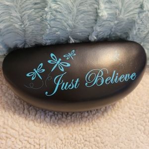 NEW Just Believe large eye/sun glass class